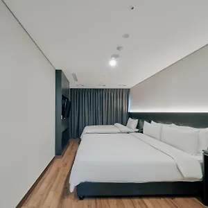 아쿠아펠리스 호텔